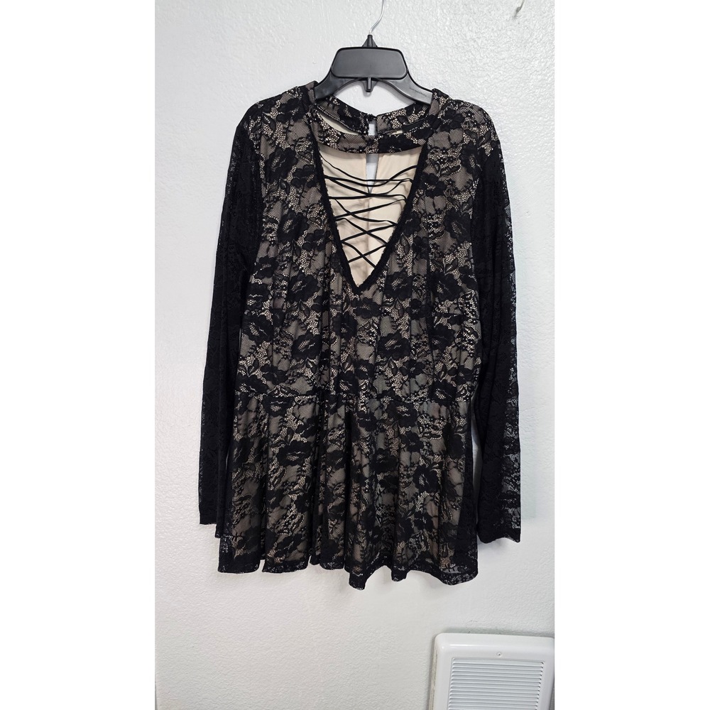 Torrid Lace Peplum Top Womens 3 Black Excellent
